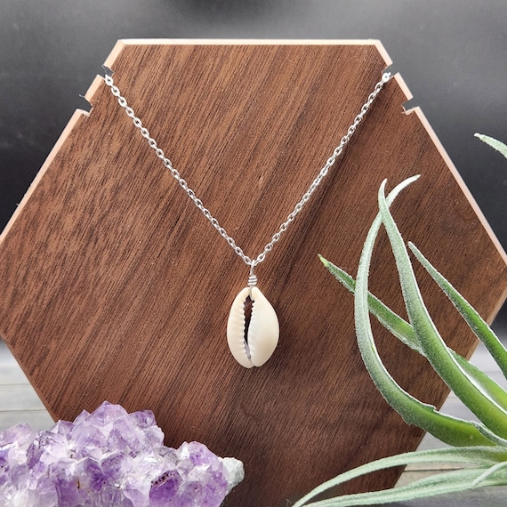 collier-coquillage-078nbv-1.jpg collier coquillage – Image 1
