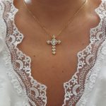 collier croix femme
