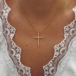 collier croix femme