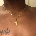 collier croix homme