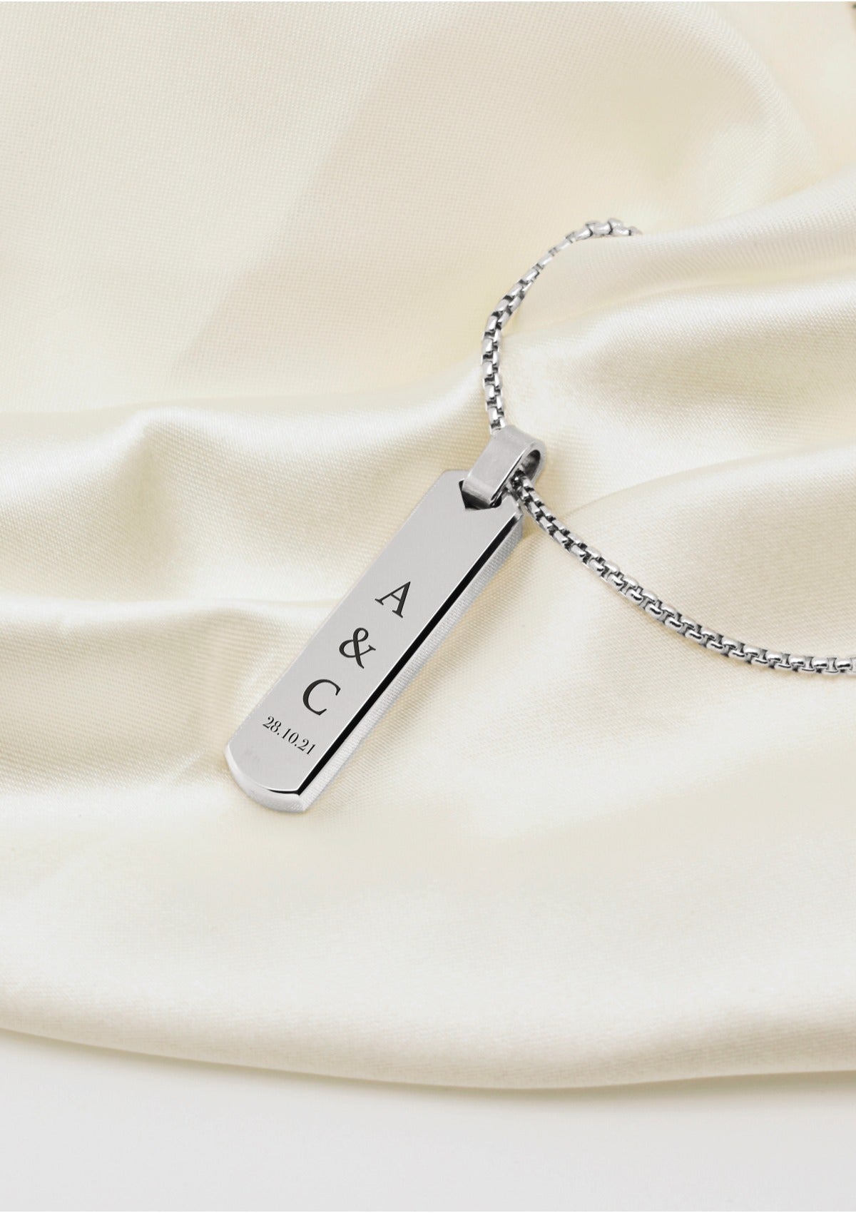 collier-homme-personnalise-887eie.jpg collier homme personnalisé – Image 1