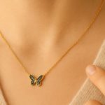collier papillon