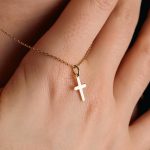 pendentif croix